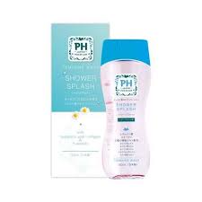 PH JAPAN PREMIUM Feminine Wash Shower Splash