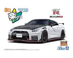 Aoshima R35 Nissan GT-R Nismo Special Edition 2022 Brilliant White Pearl