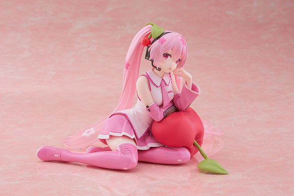 Desktop Cute Figure | Hatsune Miku | Sakura Miku | Cherry Cushion Ver.